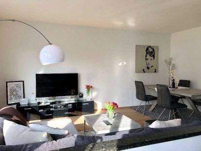 Ansprechende 3-Zimmer-Wohnung mit Balkon und EBK in Esslingen am Neckar