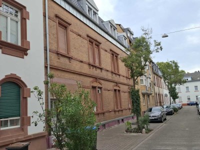 praktische 3-Zimmer-Wohnung in Mannheim-Waldhof