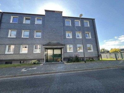 RS-Lennep: Charmante, lichtdurchflutete 3-Zimmerwohnung mit Balkon