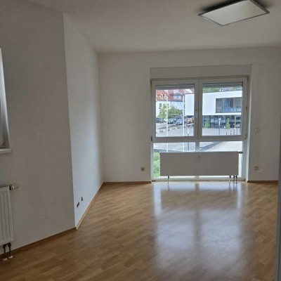 Attraktive und sanierte 2-Raum-Wohnung in Oberthal