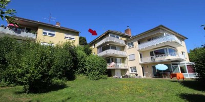 4-Zimmer Eigentumswohnung mit Weitblick - Inklusive Balkon, Kaminöfen, Garage und Gartennutzung