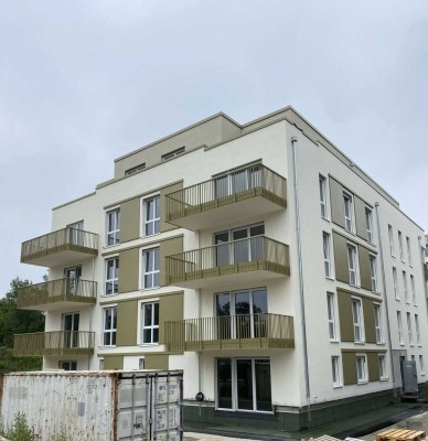 Bezugsfertiger Neubau: Luftige Penthouse-Wohnung