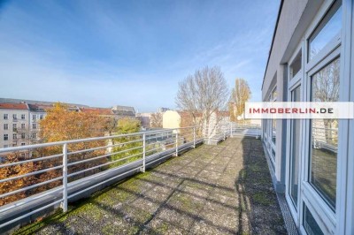 IMMOBERLIN.DE - Echtes Penthouse in Toplage – Sonnige Wohnung mit Südwestterrasse