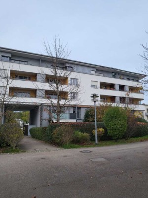 Helle 3-Zimmer-Wohnung mit Balkon, FBH, EBK, Aufzug und TG