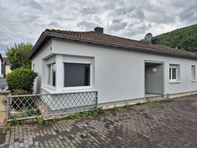 Frisch sanierter Bungalow - ohne Garten