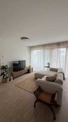 Moderne 2 Zi.-Wohnung (F8) mit Balkon in herrlicher Lage von Weinsberg