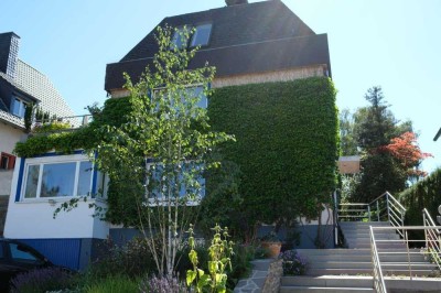 Wohnung in Zweifamilienhaus, zentrumsnah und ruhig, in einer der besten Wohnlagen Bonns