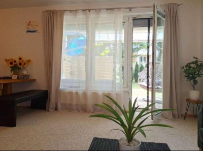 3 Zi Wohnung mit Eigengarten