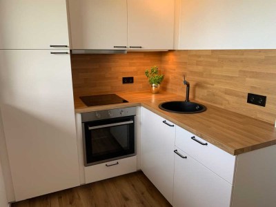 Erstbezug nach Renovierung: Helle 1-Zimmer-Wohnung mit Balkon und neuer Küche!