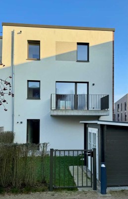 Exklusives Townhouse mit großzügigem Wohnbereich- (Erstbezug)