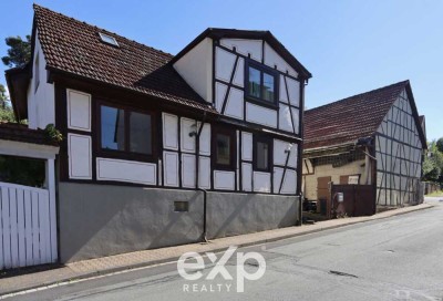 18. Oktober Angebotsverfahren! Sie bestimmen Ihren Preis! Modernisiertes Fachwerkhaus mit Scheune