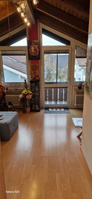 Attraktive 2 Zimmer Wohnung mit eigener Garage und Kellerabteil