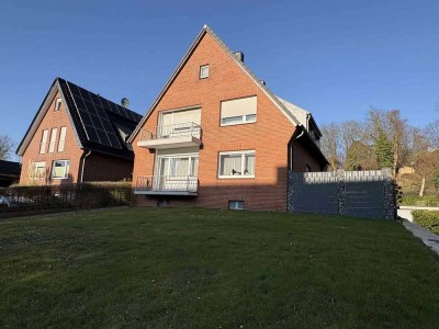 Zweifamilienhaus mit großem Garten und Ausbaupotenzial in Nettetal