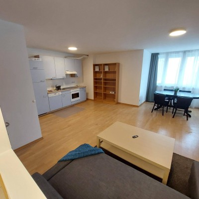 2 Zimmerwohnung in Maximilianstraße 23, 65m2 ab sofort