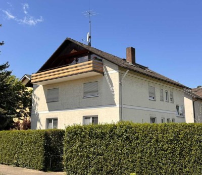 **Reserviert** Kippenheim: Großzügiges 3-Familienhaus mit Einliegerwohnung