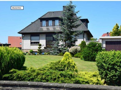 Provisionsfrei Einfamilienhaus in 32547 Bad Oeynhausen, Bergstr.