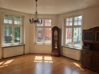 480 € - 64 m² - 2.0 Zi.