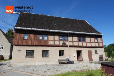Bieterverfahren: Fachwerkhaus mit weitläufigem Grundstück – nutzbar als Ein- oder Zweifamilienhaus