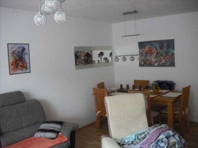 Helle 2-Zimmer Wohnung mit Balkon im 1. OG an der Enz in Pforzheim Oststadt