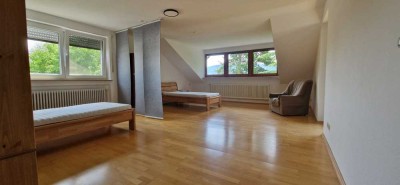 Möblierte ruhige Nichtraucherwohnung