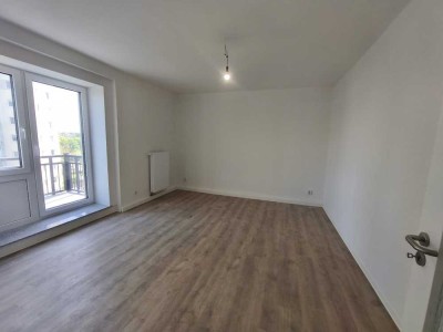 Viel Platz für Paare oder Familien- Erstbezug!