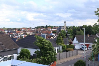 Gehobene, 4-Zi Whg mit Dachterrasse u Terrasse über 2Etagen Erstbezug nach energ.  Sanierung