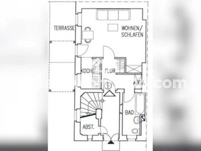 Tauschwohnung: Schöne Einraumwohnung mit Terrasse im Hinterhaus Neustadt