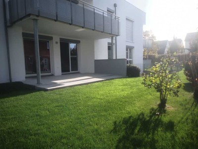 Moderne gehobene 3-Zimmer EG-Wohnung mit Terrasse & Küche in ruhiger TOP-Lage von Echterdingen