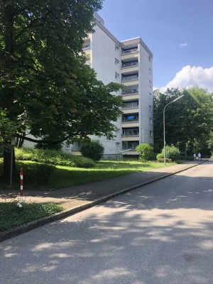 Mitten im Grünen 2-Zimmer Wohnung mit Südbalkon