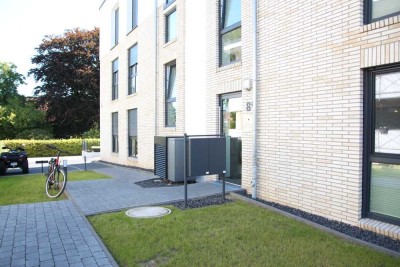 NEUWERTIGE UND BARRIEREFREIE 3 ZIMMER WOHNUNG MIT TERRASSE UND STELLPLATZ