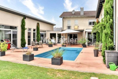 Luxus Einfamilienhaus mit Business-Bereich/Einliegerwohnung, Garage, Carport, Sauna, Pool u.v.m