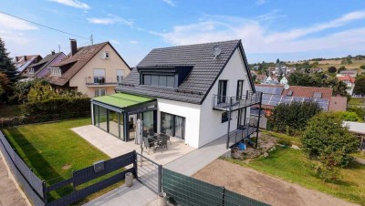 Viel Platz für die ganze Familie – Wohnkomfort auf großem Grundstück in ruhiger Lage