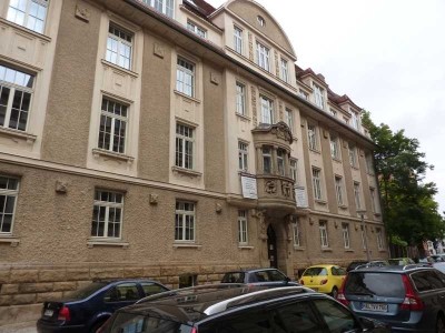 Helles Appartement in Uni Nähe mit EBK