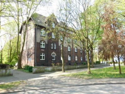 Schöne 2-Raumwohnung mit Laminat in zentraler Lage...