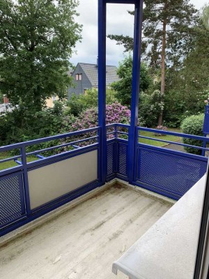 Perfekt für 2- mit Balkon & Einbauküche - was will man mehr?