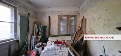 IMMOBERLIN.DE - Sehr großes Entwicklungspotenzial! Charaktervolle Immobilie in naturverbundener Lage