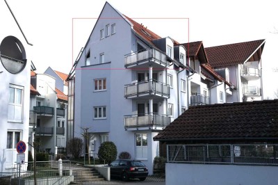 Ansprechende 3,5-Zimmer-Maisonette-Wohnung mit 2 Balkonen in Uhingen