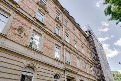 Altbaucharme in Top-Lage - 5 Zimmer ETW zur Verwirklichung!