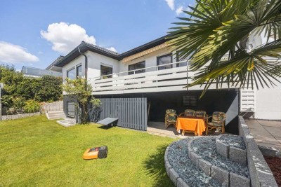 Wohnen wie im Urlaub - Bungalow mit Garten unter Palmen