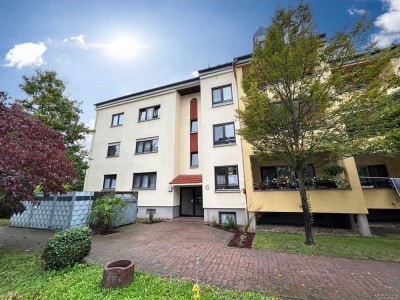 BIETERVERFAHREN - PROVISIONSFREI - Zweizimmerwohnung im DG mit Tiefgaragenstellplatz - bezugsfrei