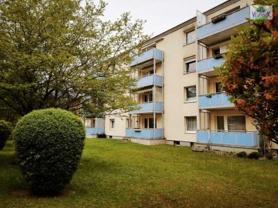 Moderne helle 3-Zimmer-Wohnung mit Balkon