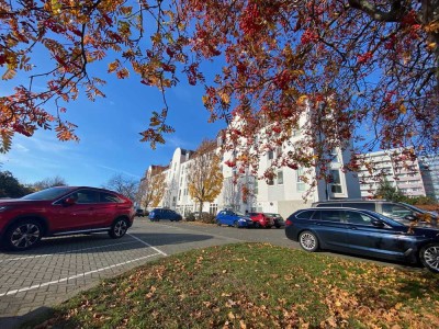 (2847) Kleines Appartement mit Aufzug, Parkett, EBK, Stellplatz  Ebendorfer Chaussee nahe Ikea