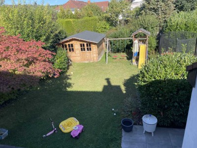 Gepflegte Doppelhaushälfte in sehr ruhiger und zentraler Lage