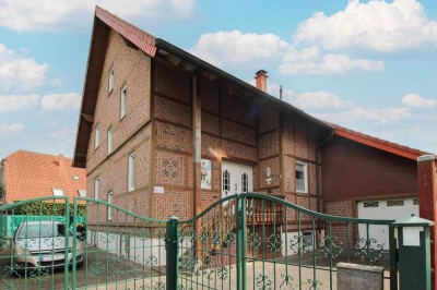 Großzügiges Einfamilienhaus mit Einliegerwohnung, Garten und Garage in ruhiger Lage in Hückelhoven