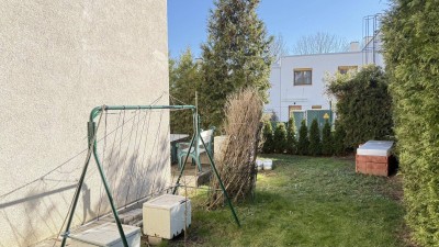 Reihenhaus in einer sehr ruhigen Reihenhaussiedlung mit Gartenanteil!