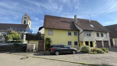 Zentrales Doppelhaus in Hailfingen