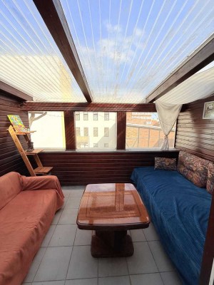 Sonnige 1-Zimmer-Dachgeschosswohnung mit großer Dachterrasse in Magdeburg-Buckau