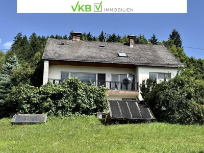 SCHLÜßLBERG | STRAßFELD: Idyllisches Zweifamilienhaus mit großzügigem, sonnigem Garten und beeindruckendem Fernblick!