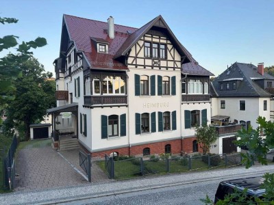3-Zimmer-Dachgeschoss-Wohnung in zentraler Lage