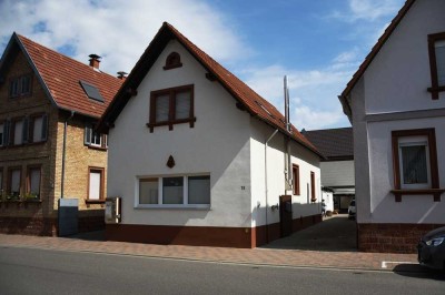 Einfamilienhaus mit Garage